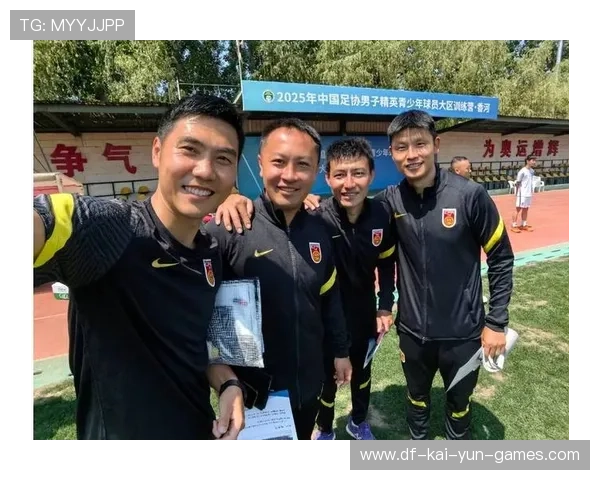 青训体系是否鼓励球员进行跨年龄段对抗训练，本队青训的规定